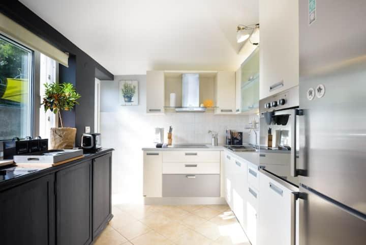 Апартаменти Cosy Loft W Private Pool & Patio Дубровник Екстер'єр фото